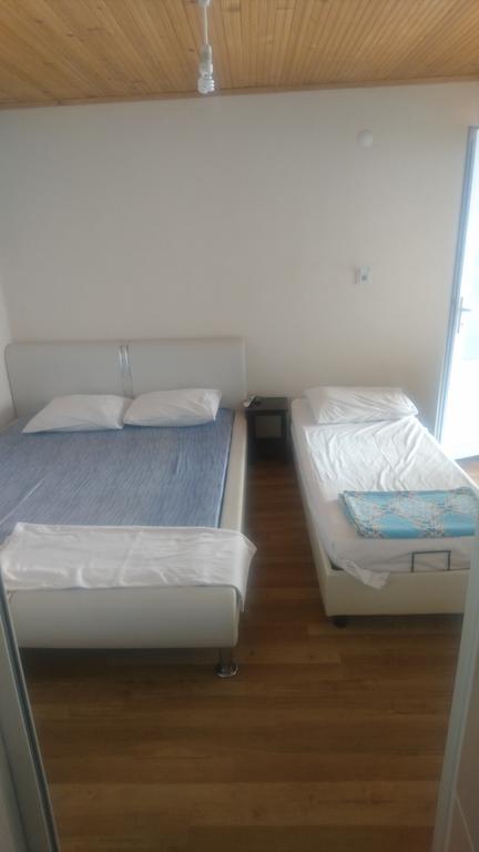 Erkin Apart Hotel Karsiyaka (Balikesir) Bagian luar foto