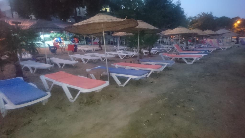 Erkin Apart Hotel Karsiyaka (Balikesir) Bagian luar foto